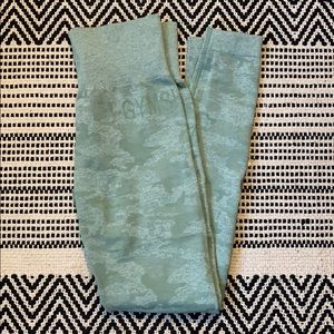 Gymshark Camo Seamless